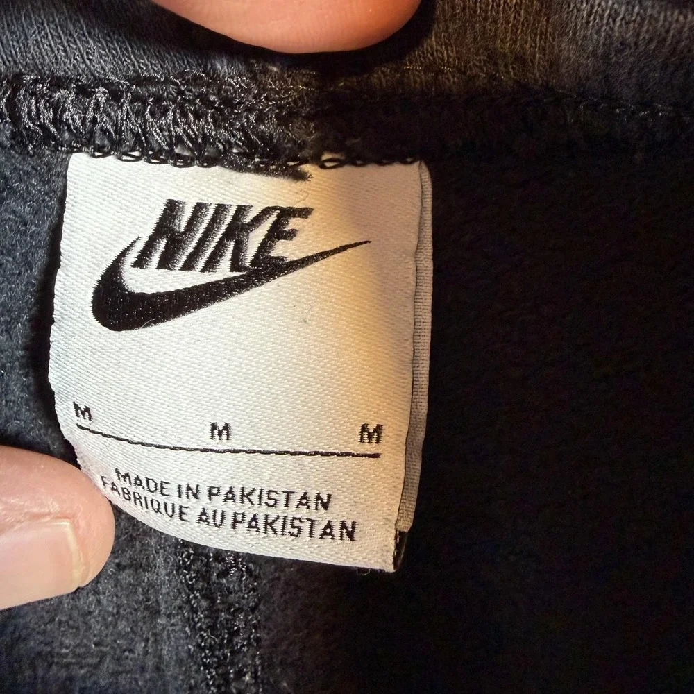 Nike Jogger Pants Mens Medium Black Fleece Athletic Sweatpants Cuffed 716830-010